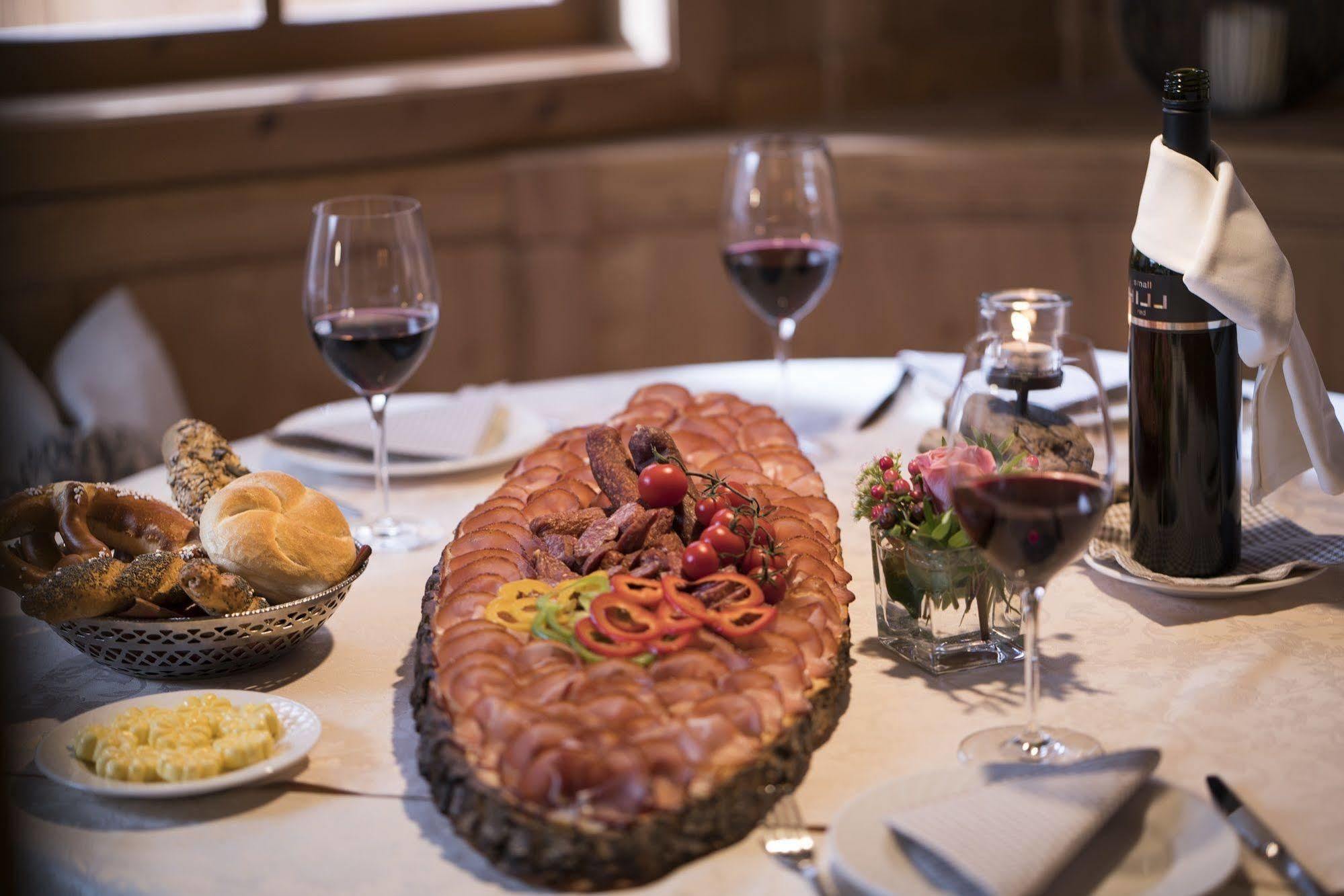 Hotel Haymon Зеефелд в Тирол Екстериор снимка